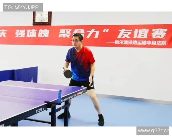 杭州羽毛球队在城市联赛中的耐力表现分析与点评